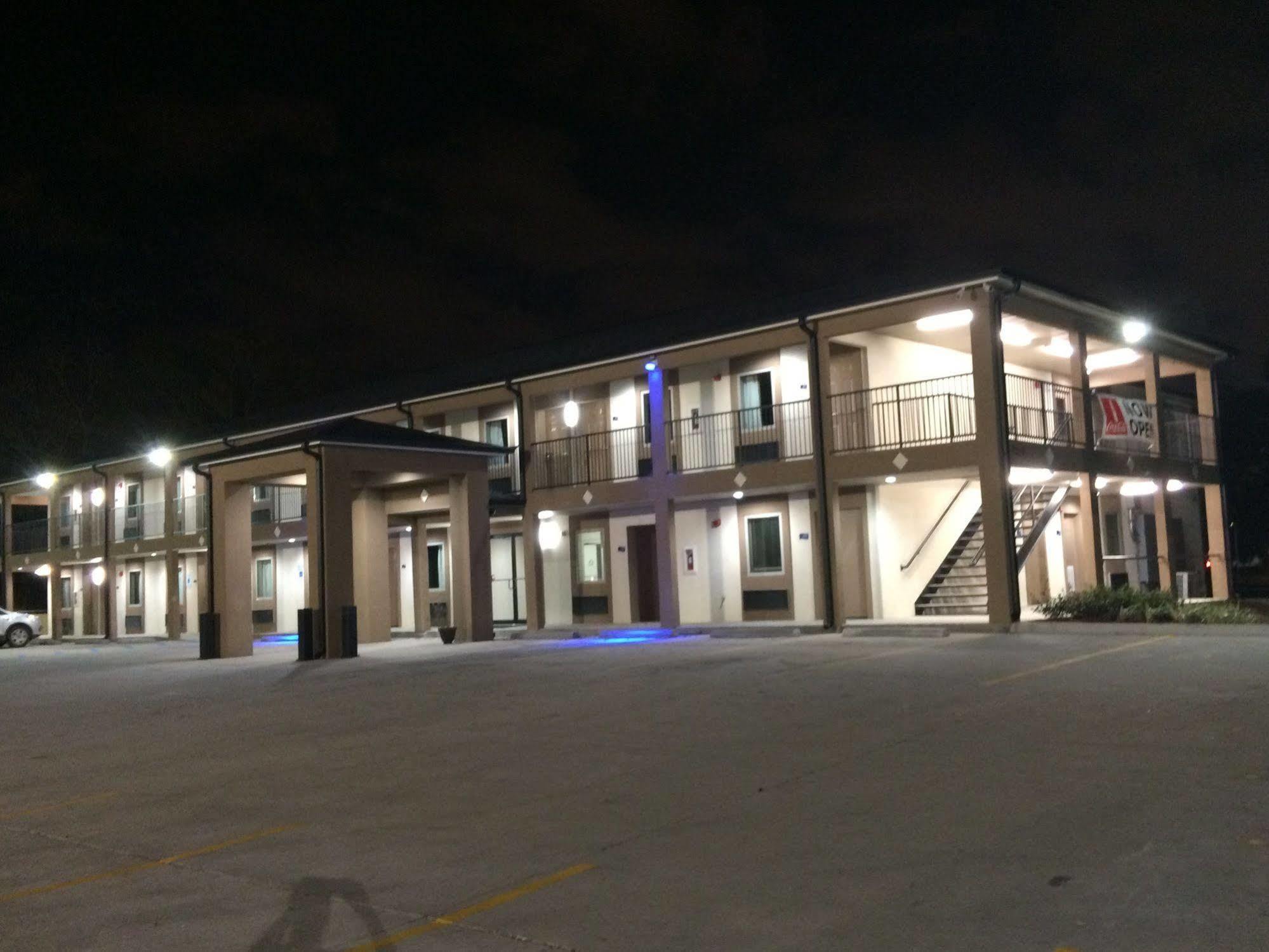 Paradise Inn&Suites Bâton-Rouge Extérieur photo