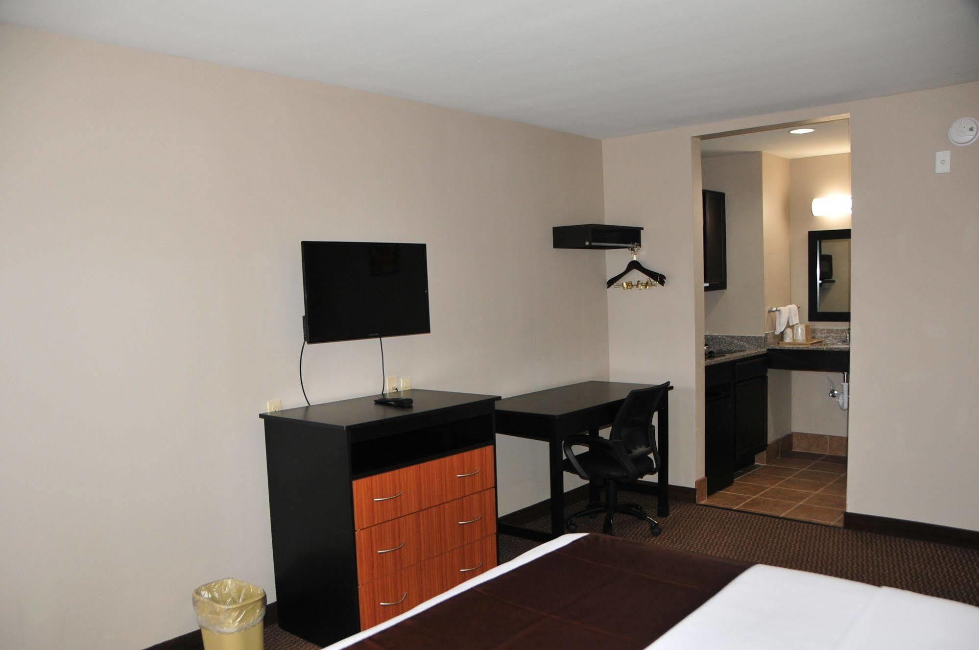 Paradise Inn&Suites Bâton-Rouge Extérieur photo